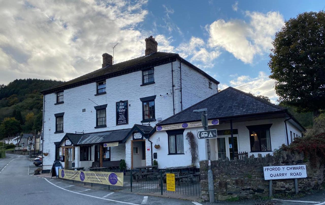 Oyo Glyn Valley Hotel Llansantffraid Llansantffraid Glyn Ceiriog Exterior foto